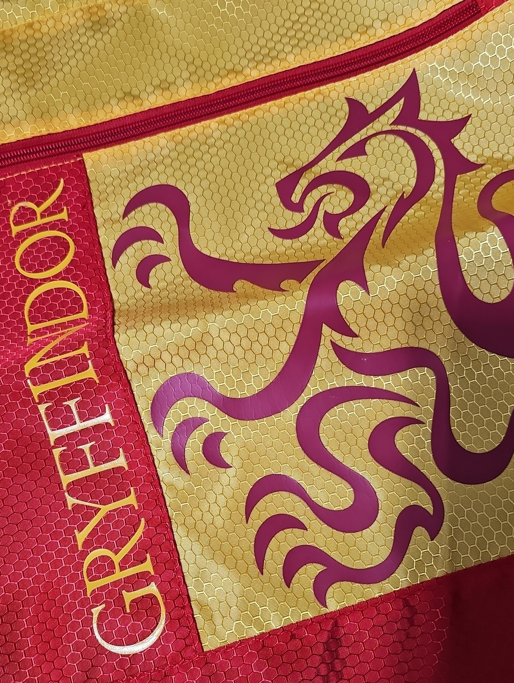 Drawstring Backpack - Red & Yellow - Picture 3 of 4
